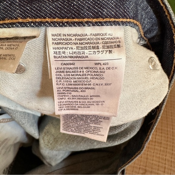 Men’s Levi’s jeans shorts - Picture 7 of 7